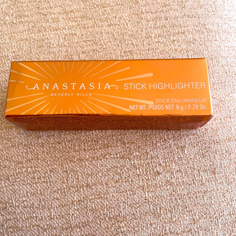 Anastasia Beverly Hills Stick Highlighter - Dripping in Gold